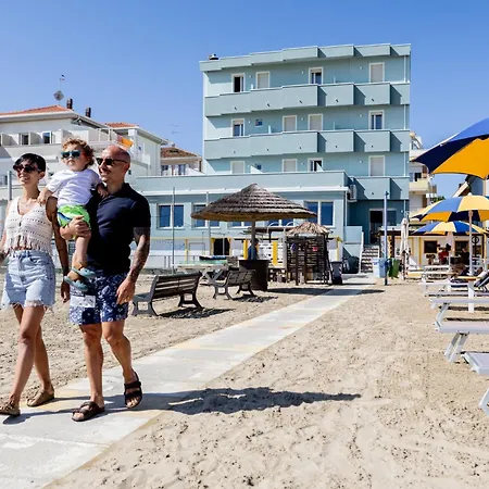 Hotel Acquamarina Viserba 3*