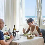 Acquamarina Viserba Hotel