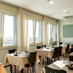 Hotel Acquamarina Viserba 3*