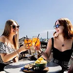 Acquamarina Viserba Hotel