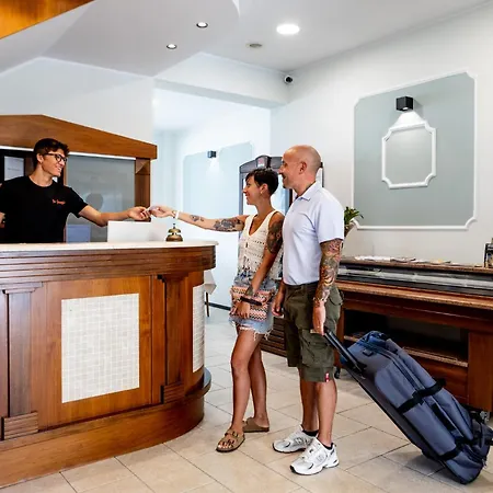 Acquamarina Viserba 里米尼