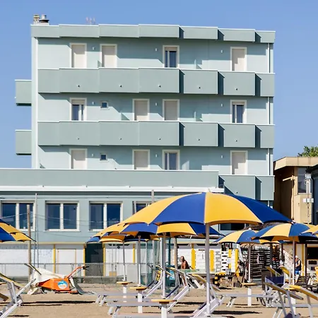 Acquamarina Viserba רימיני