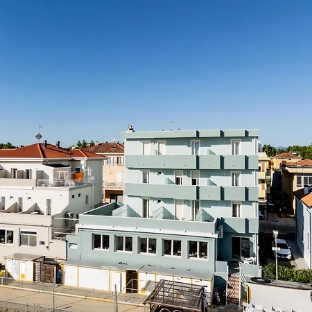Acquamarina Viserba Hotel