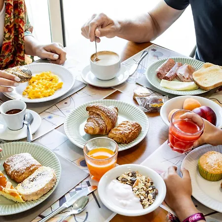 Hotel Acquamarina Viserba 3*