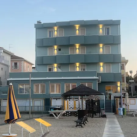 Acquamarina Viserba Hotel 3*