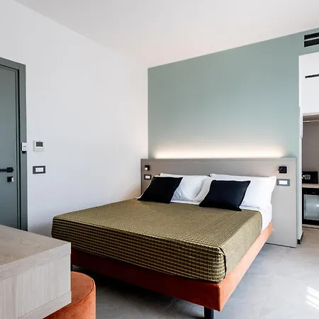 מלון Acquamarina Viserba 3*