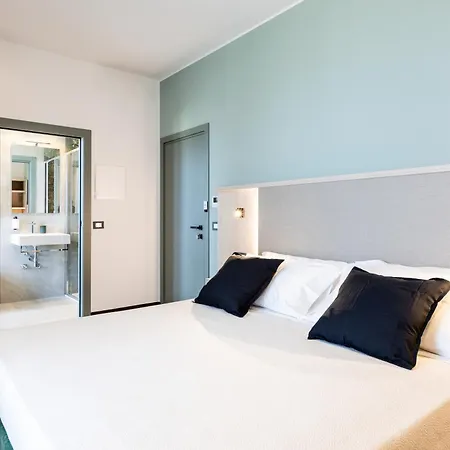 Acquamarina Viserba 3*